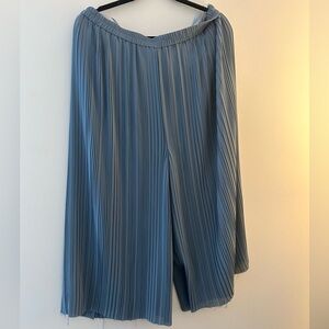 Uniqlo XL loose pants